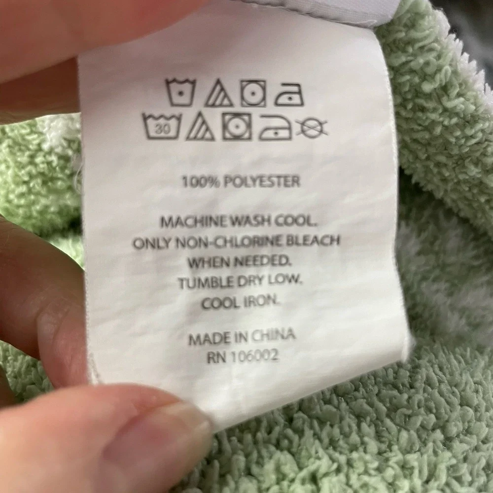 Shabby Chic Reversible Throw Blanket 48